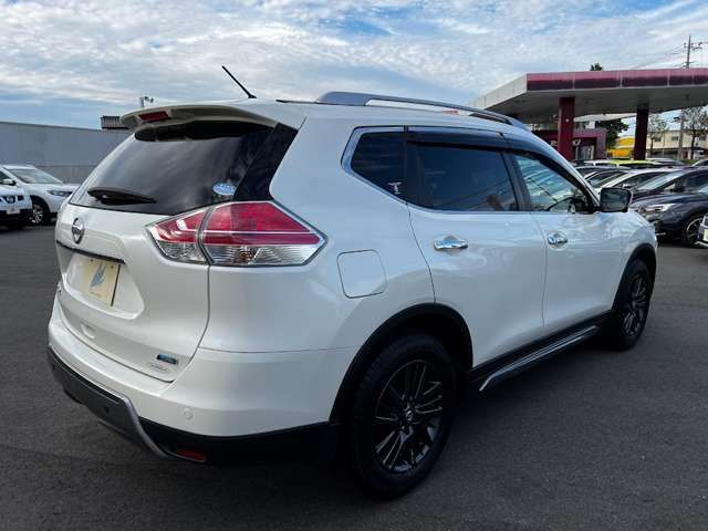 Nissan X-TRAIL 2016-03 19417-18