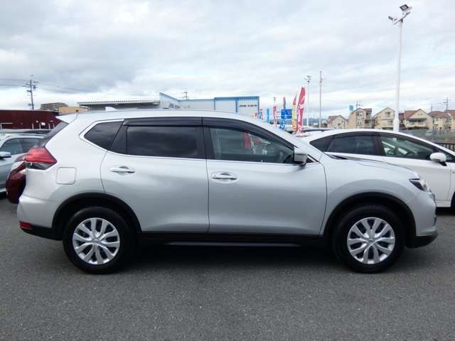 Nissan X-TRAIL 2020-01 19544-4