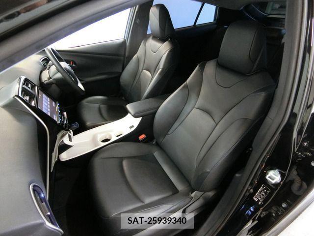 Toyota PRIUS 2016-09 224554-8