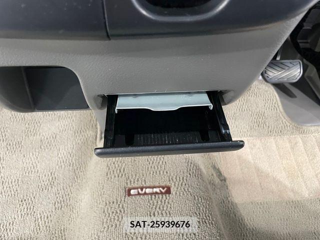 Suzuki EVERY 2017-06 348694-16