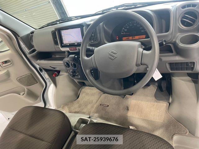 Suzuki EVERY 2017-06 348694-1