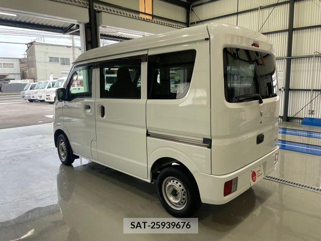 Suzuki EVERY 2017-06 348694-7