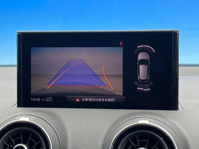 Audi Q2 2019-08 18993-4