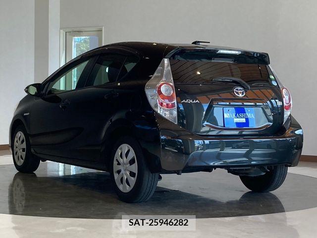 Toyota AQUA 2014-02 356350-2