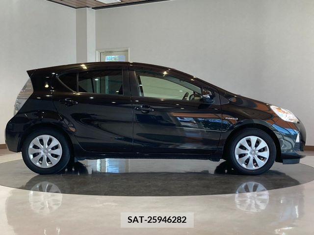 Toyota AQUA 2014-02 356350-5