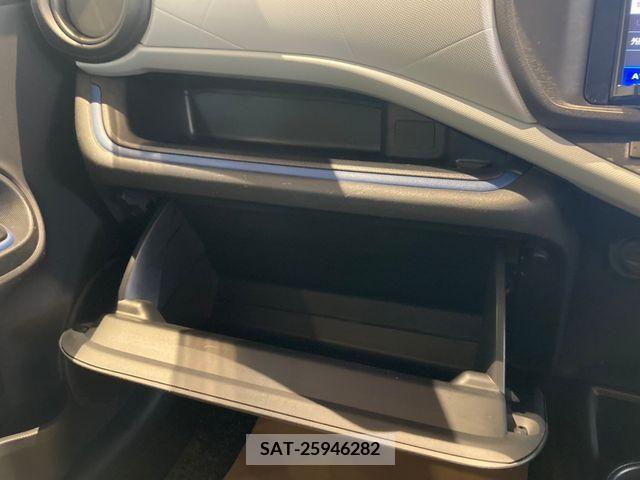 Toyota AQUA 2014-02 356350-19