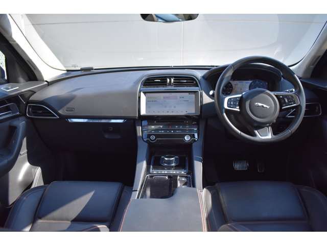 Jaguar F-PACE 2020-07 1255-8