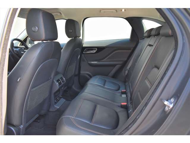 Jaguar F-PACE 2020-07 1255-10