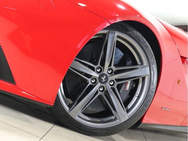 Ferrari F12 2014-03 11147-22