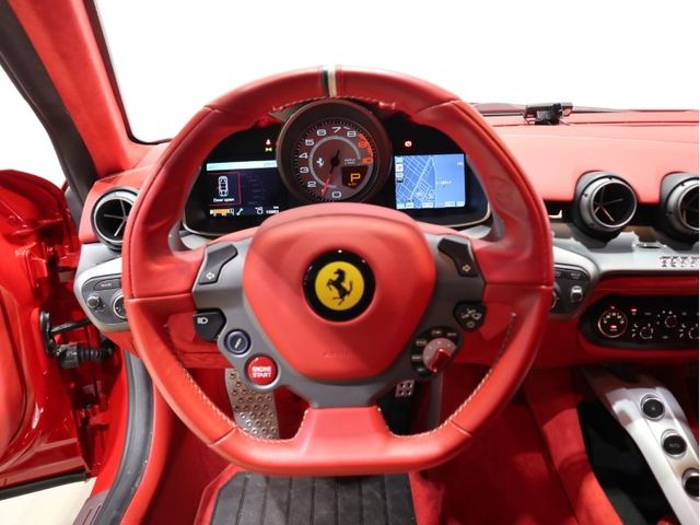 Ferrari F12 2014-03 11147-10