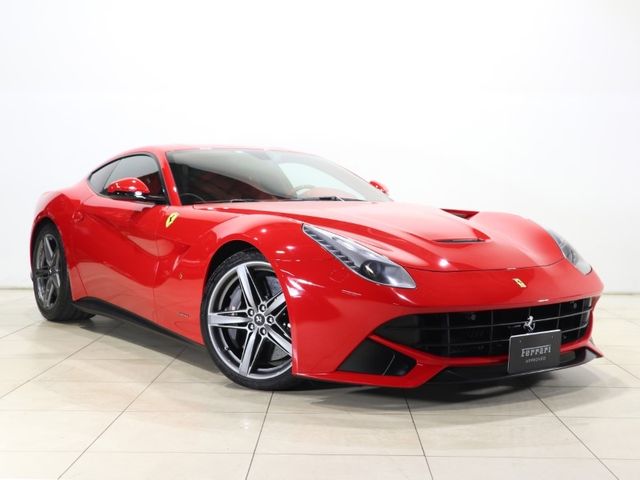 Ferrari F12 2014-03 11147-3