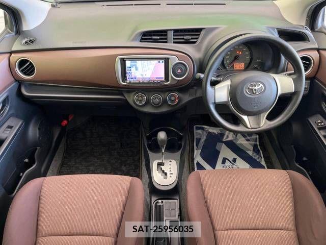 Toyota VITZ 2012-03 288633-1