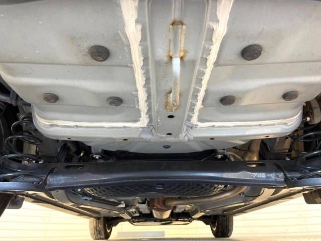 Toyota RAIZE 2020-09 24737-19