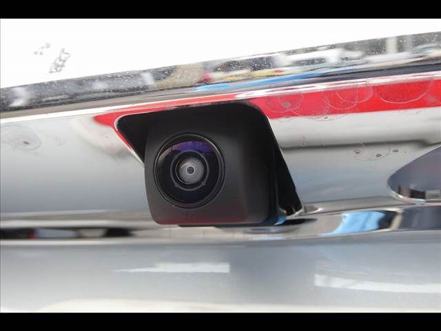 Honda N BOX 2023-02 3913-6