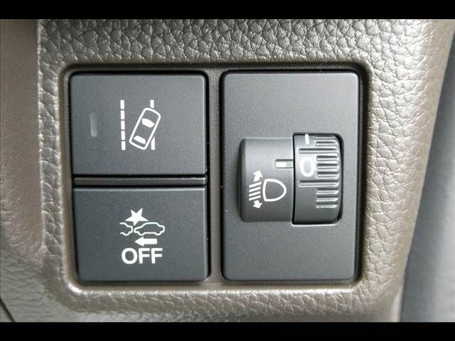 Honda N BOX 2023-02 3913-28