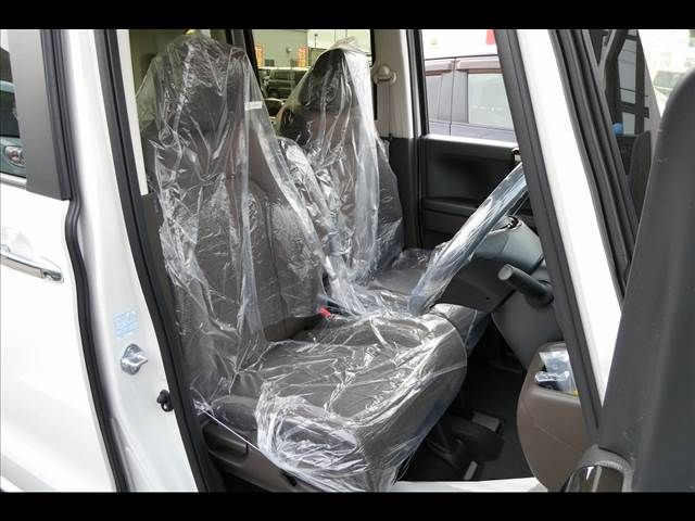 Honda N BOX 2023-02 3913-8