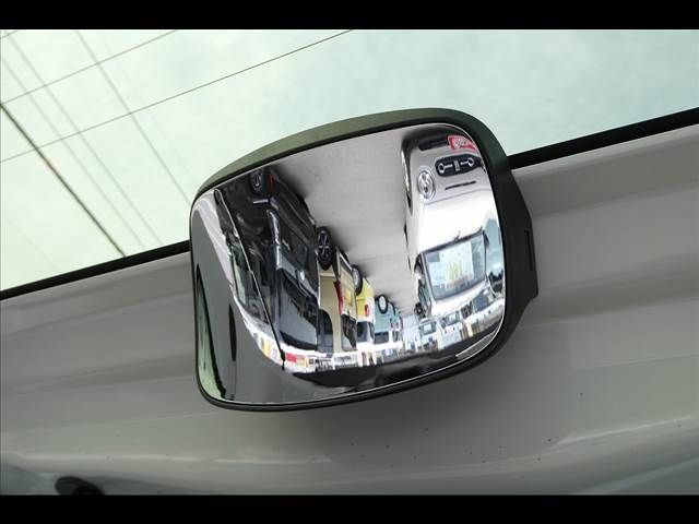 Honda N BOX 2023-02 3913-24