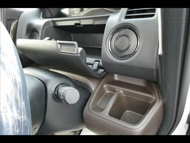 Honda N BOX 2023-02 3913-26