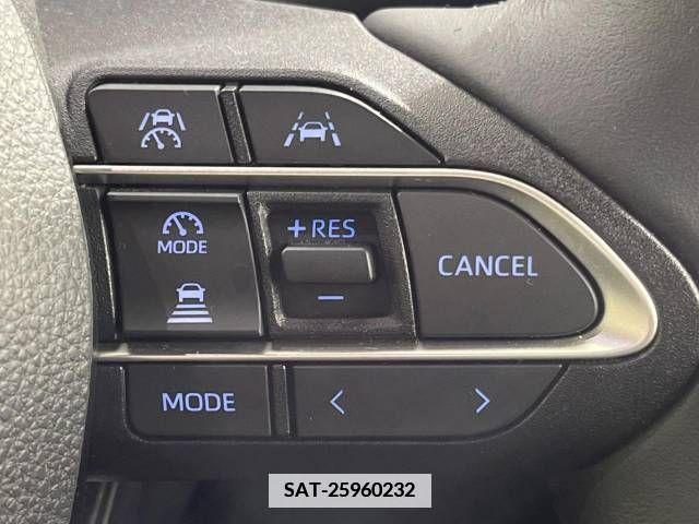 Toyota VOXY 2023-02 370365-5