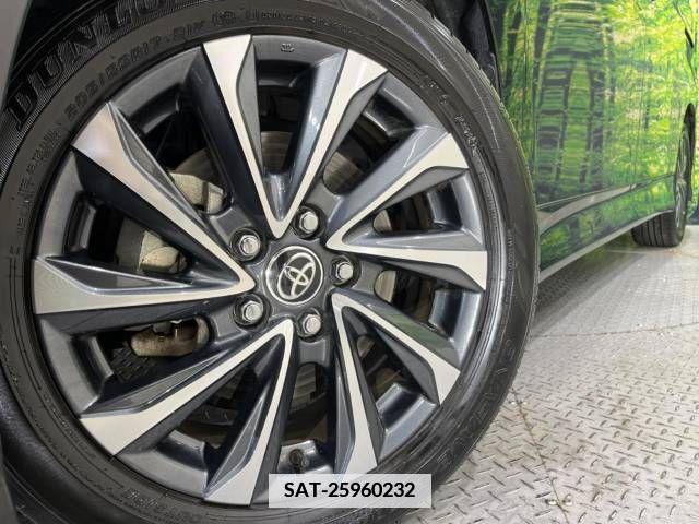 Toyota VOXY 2023-02 370365-14