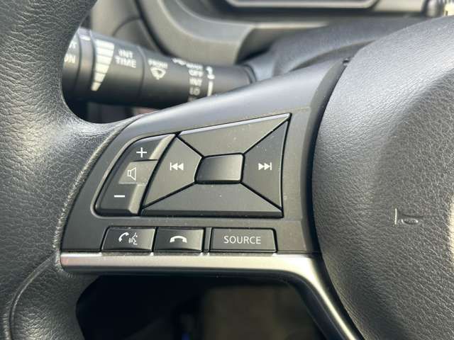 Nissan NOTE 2017-07 193581-13
