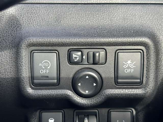 Nissan NOTE 2017-07 193581-9