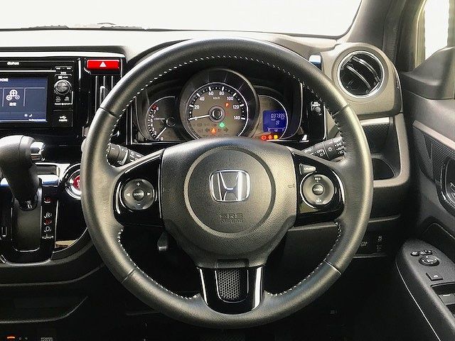 Honda N-WGN 2018-03 23282-13
