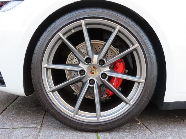 Porsche 911 2020-05 189096-5