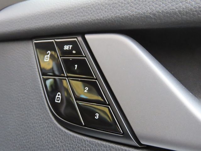 Porsche 911 2020-05 189096-12