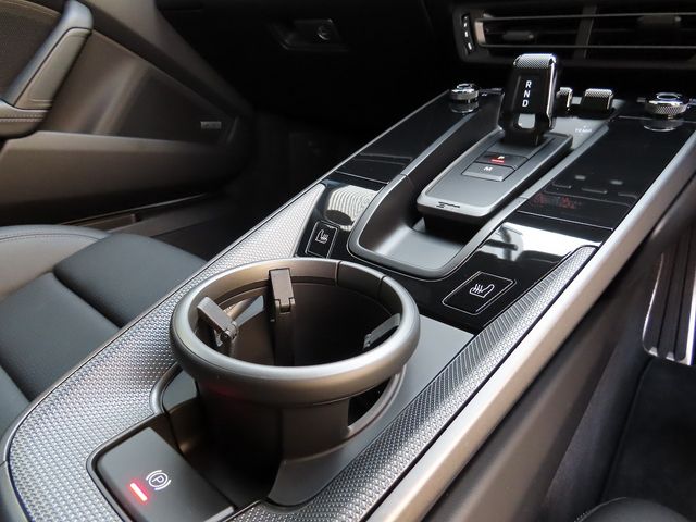Porsche 911 2020-05 189096-16