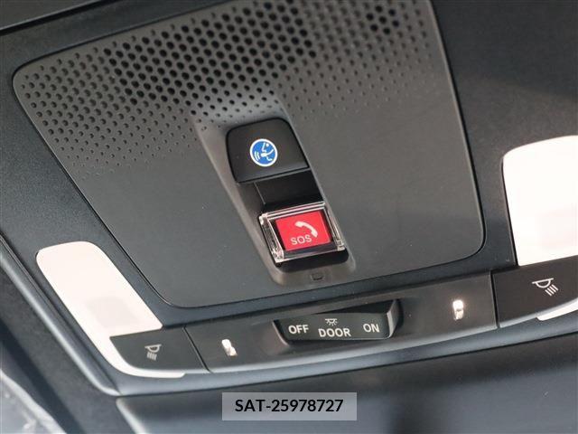 Honda e 2024-03 377181-10