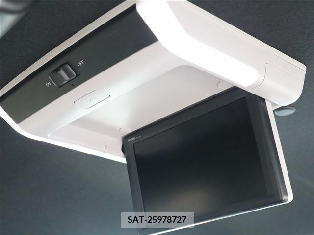 Honda e 2024-03 377181-9