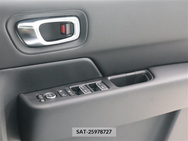 Honda e 2024-03 377181-4
