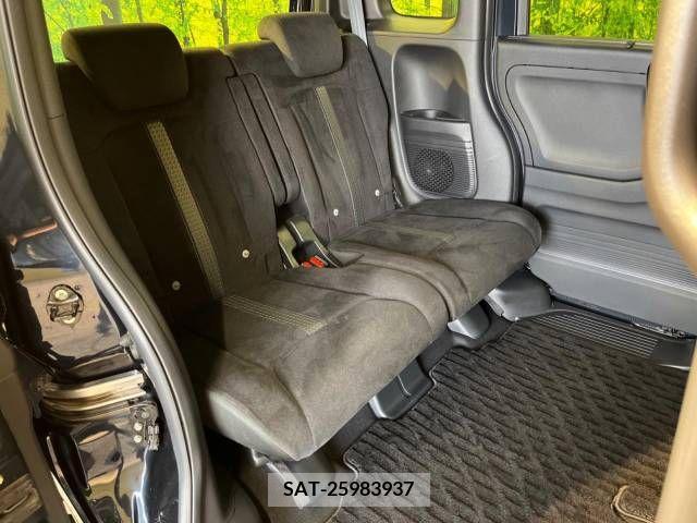 Honda N BOX CUSTOM 2022-03 278951-9