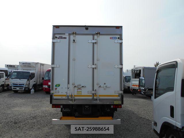 Mitsubishi CANTER 2017-02 201378-6