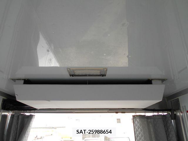 Mitsubishi CANTER 2017-02 201378-10