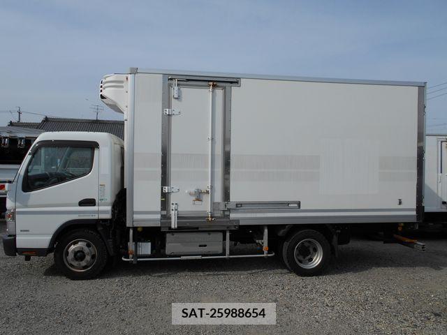 Mitsubishi CANTER 2017-02 201378-4