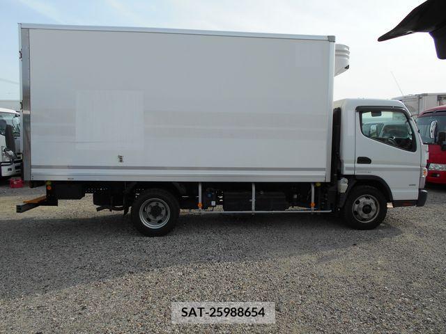 Mitsubishi CANTER 2017-02 201378-5