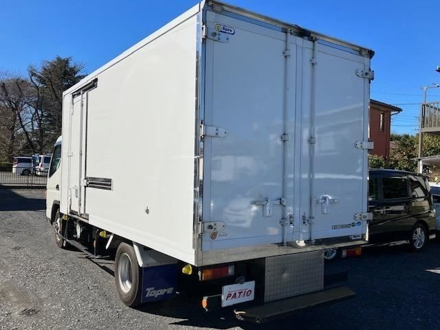 Mitsubishi CANTER 2019-05 184275-13