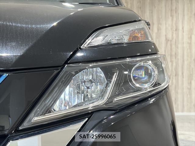 Nissan SERENA 2018-03 324951-9