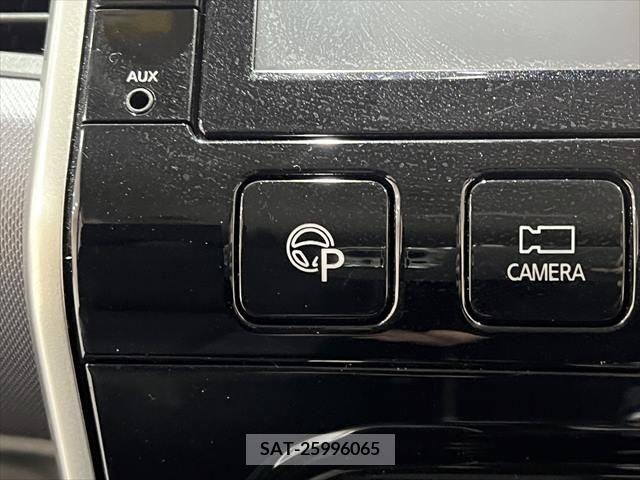 Nissan SERENA 2018-03 324951-27