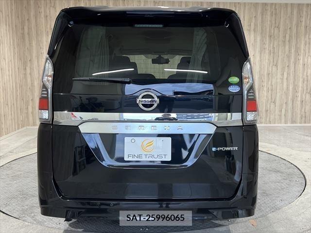 Nissan SERENA 2018-03 324951-5