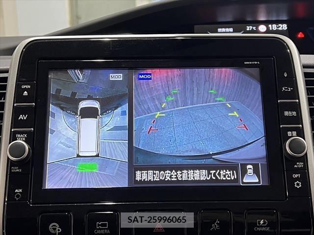 Nissan SERENA 2018-03 324951-29