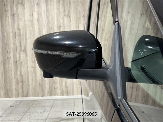 Nissan SERENA 2018-03 324951-10