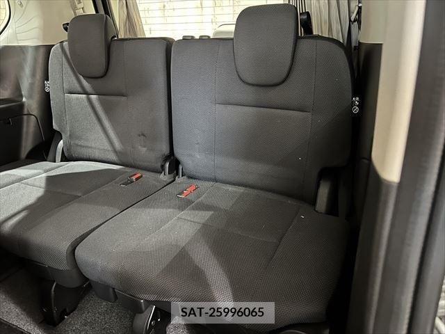 Nissan SERENA 2018-03 324951-22