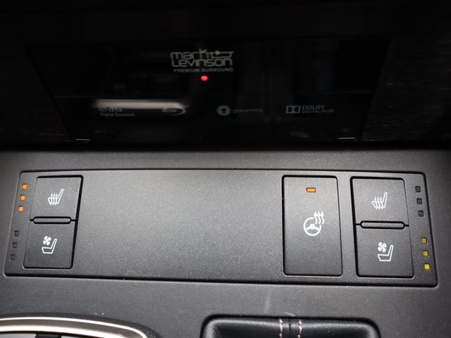 Lexus IS 2016-12 22331-16