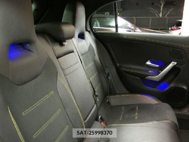 Mercedes Benz A-CLASS 2018-12 206469-13