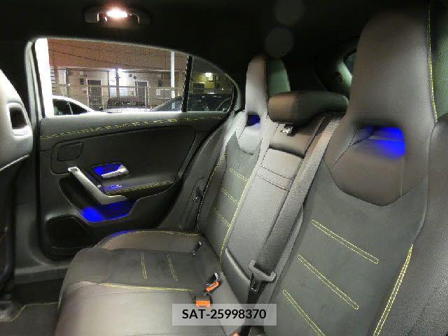 Mercedes Benz A-CLASS 2018-12 206469-3