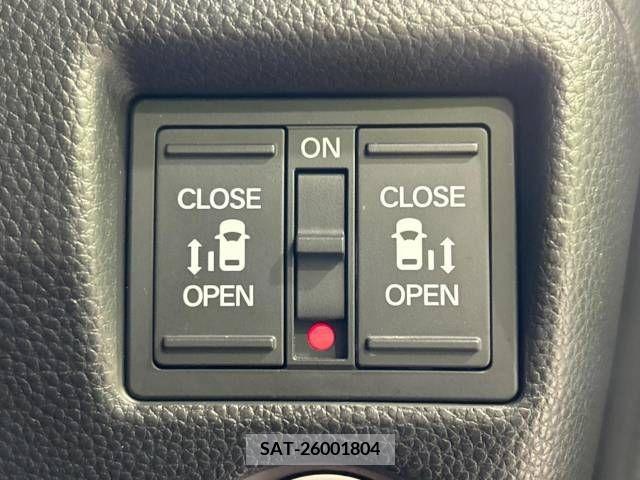 Honda N BOX CUSTOM 2019-03 221563-3