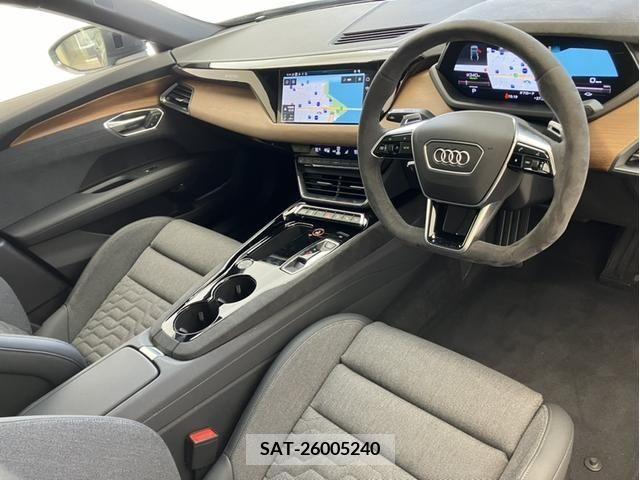 Audi E-TRON 2023-06 261153-8